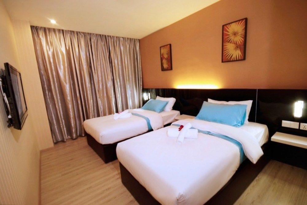 Golden Roof Ampang Hotel