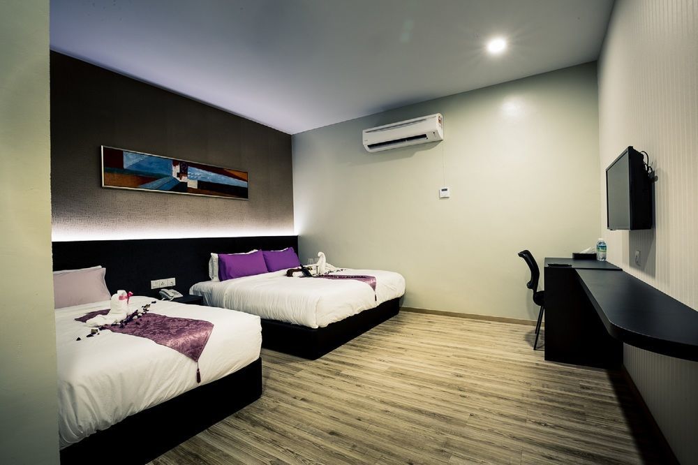 Hotel Golden Roof Ampang 3*